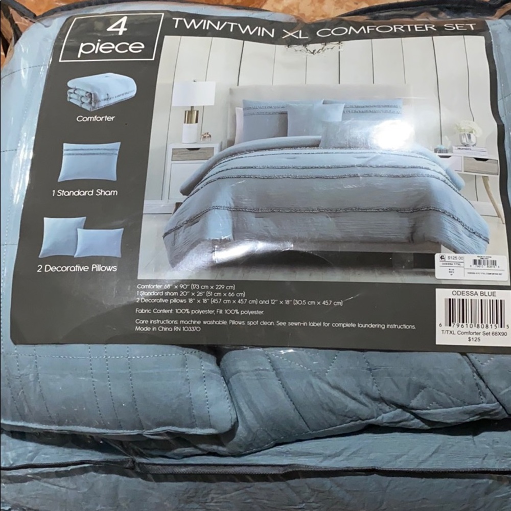 Twin / Twin XL Odessa Blue Comforter Set 4… - Picture 3 of 7